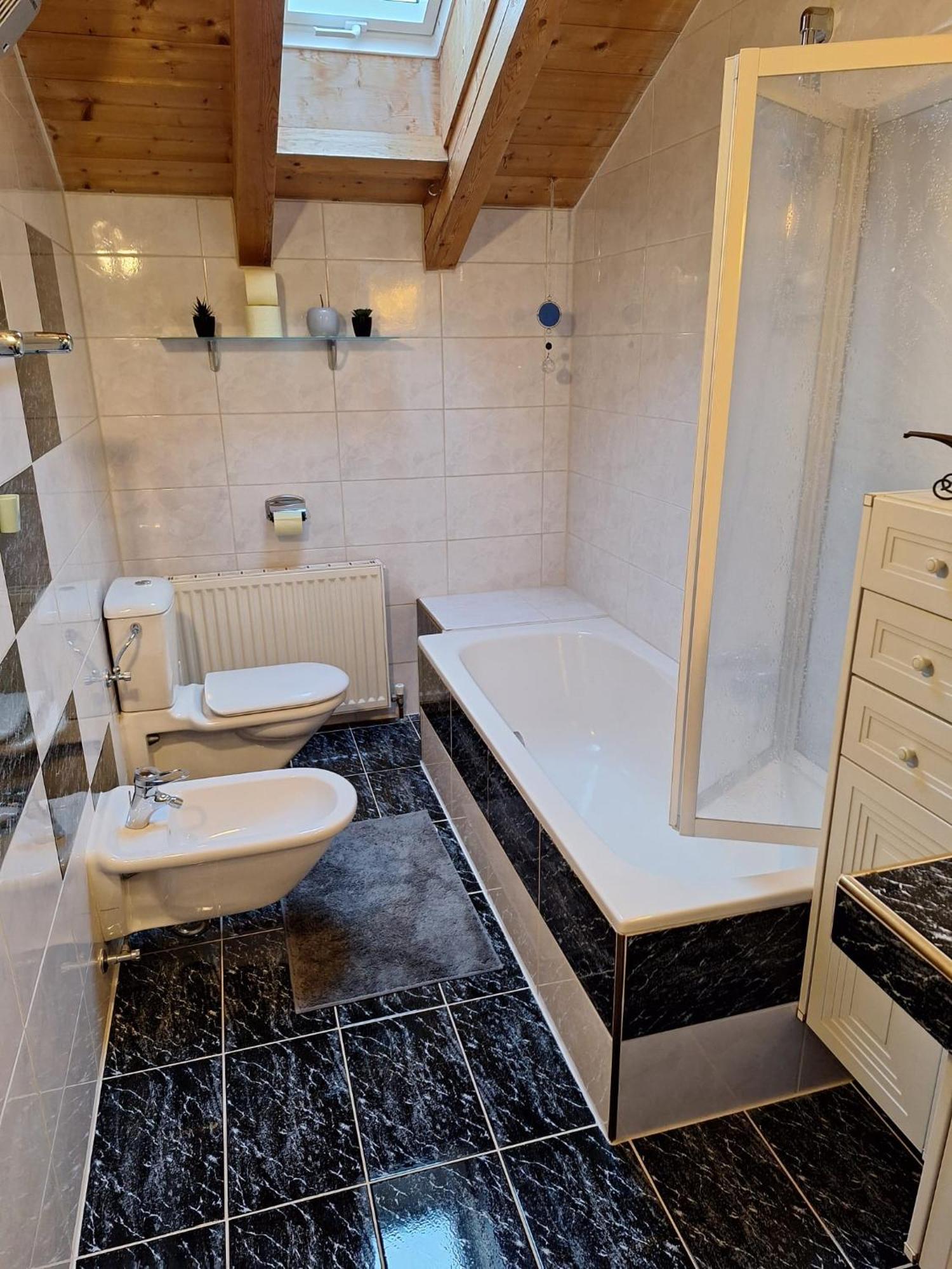 Lechapart Wagner Reutte Extérieur photo